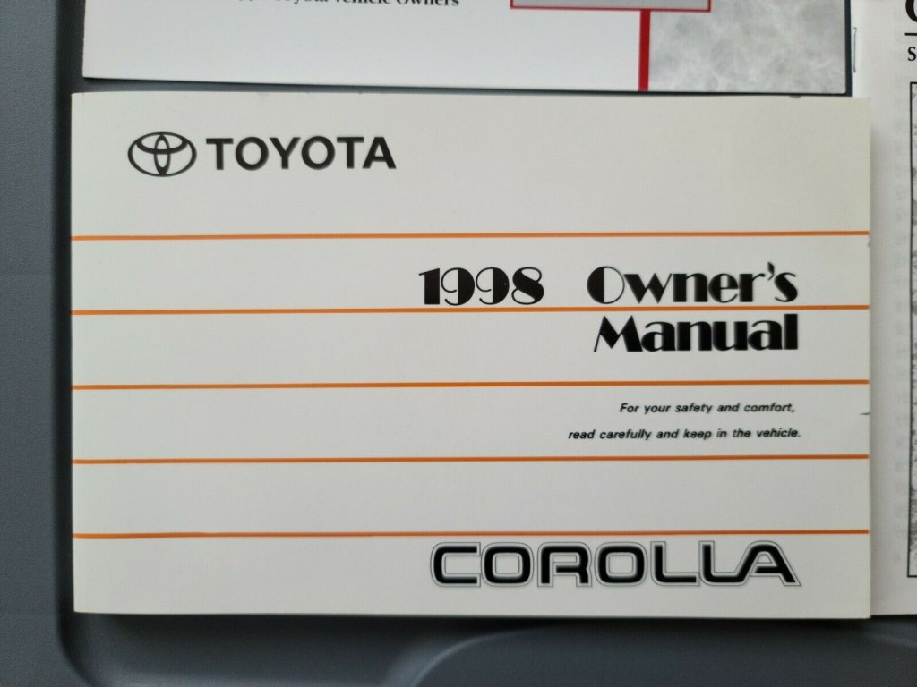Picture of: Toyota Corolla Owner’s Manual complete set  eBay