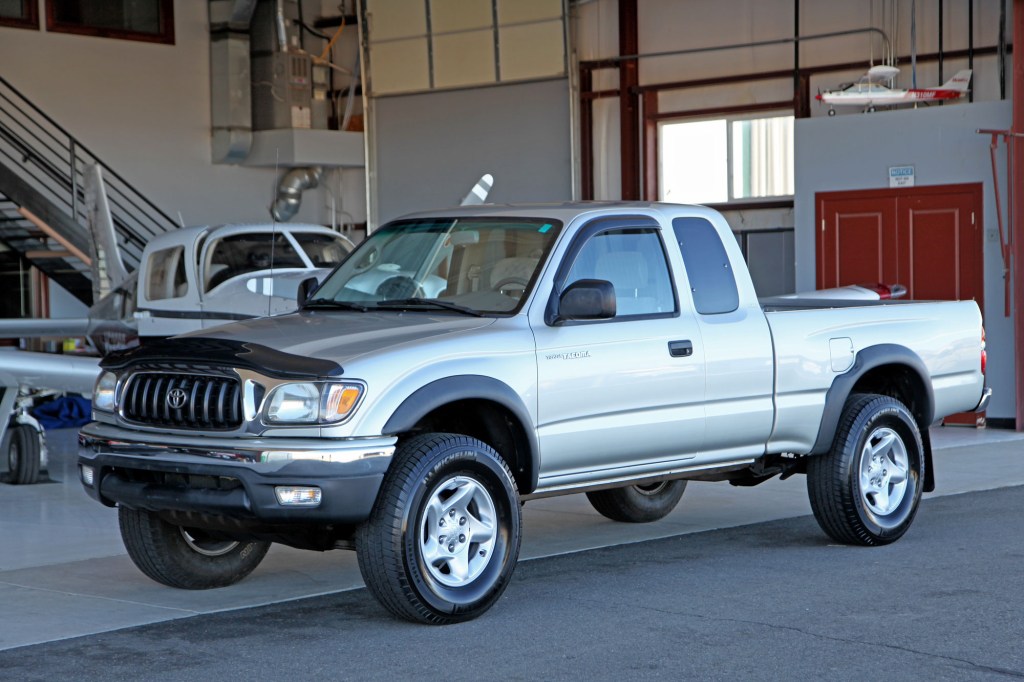 Picture of: Toyota Tacoma X Extra Cab SR  Glen Shelly Auto — Erie