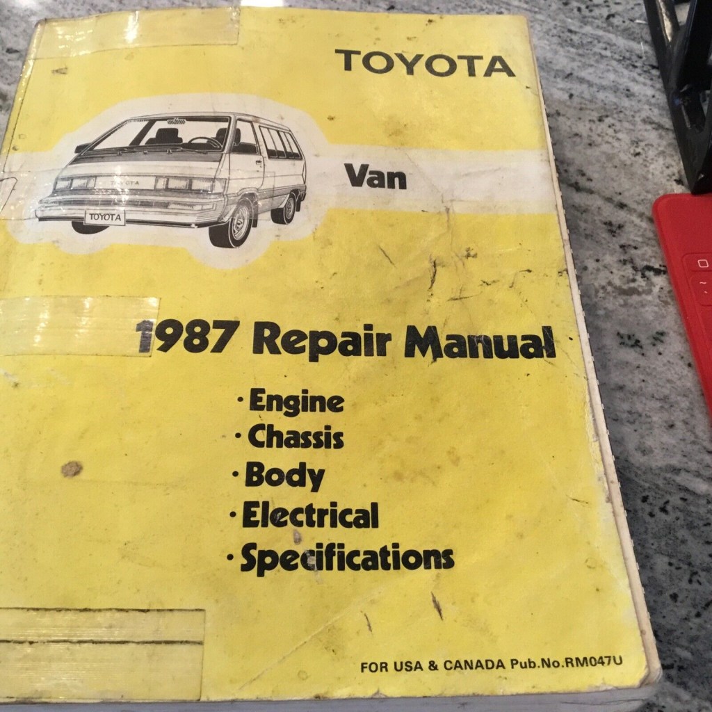 Picture of: TOYOTA Van  Repair Manual RMU
